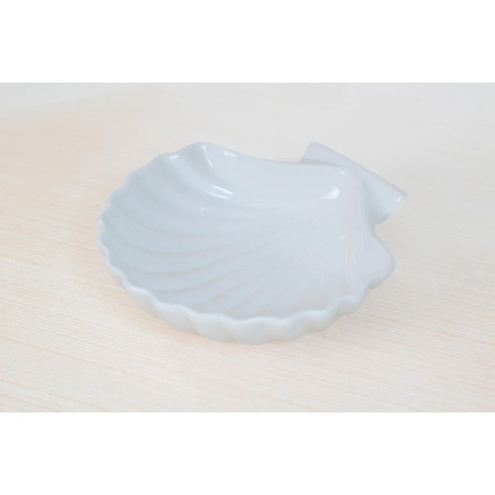 Vintage Ceramic Shell‎ Dish Made in Japan, Coastal Decor Catchall or Soap Holder